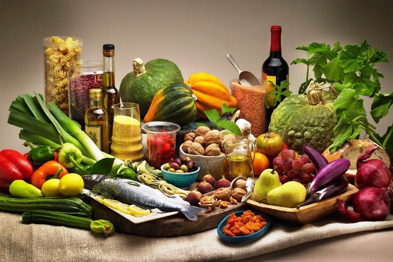 Il professor Giorgio Calabrese: “La dieta mediterranea è salute. Il nostro intestino ci coccola”