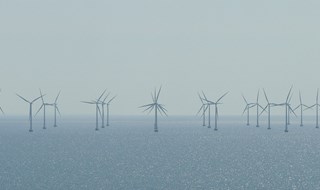 Energia: nel 2015 le rinnovabili raccolgono investimenti doppi rispetto alle fonti fossili